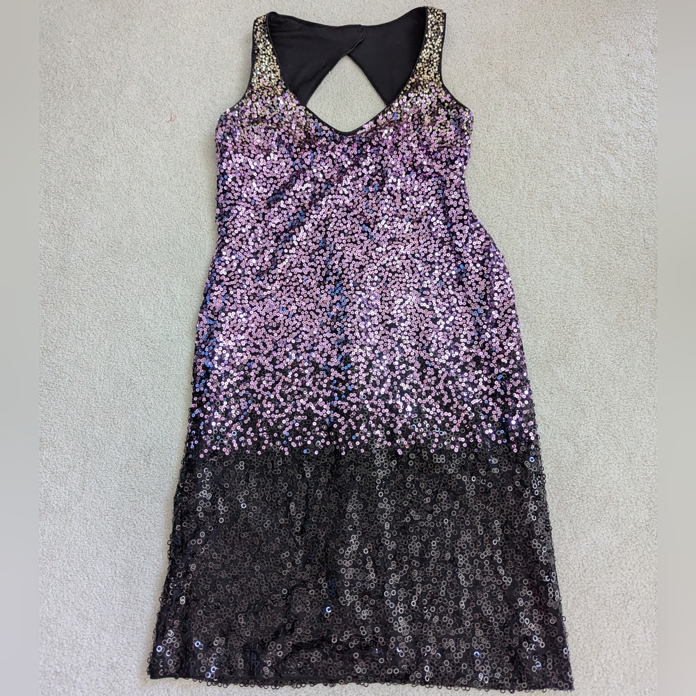 Y2K Glamorous Backless Sequin Dress in Pink and Black